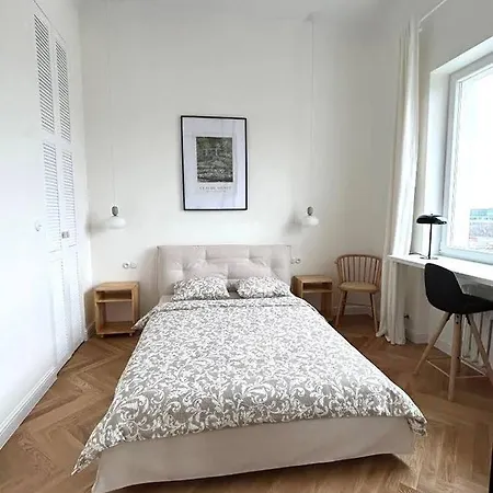 Old Town Residence , Wi-Fi , 2-Beds , Aesthetics - By Hik Apartments Warschau Exterior foto